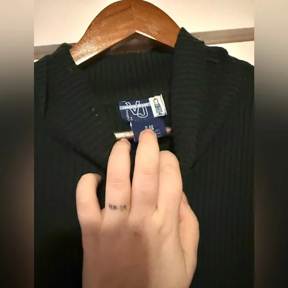 Vintage green turtleneck - Picture 2 of 4